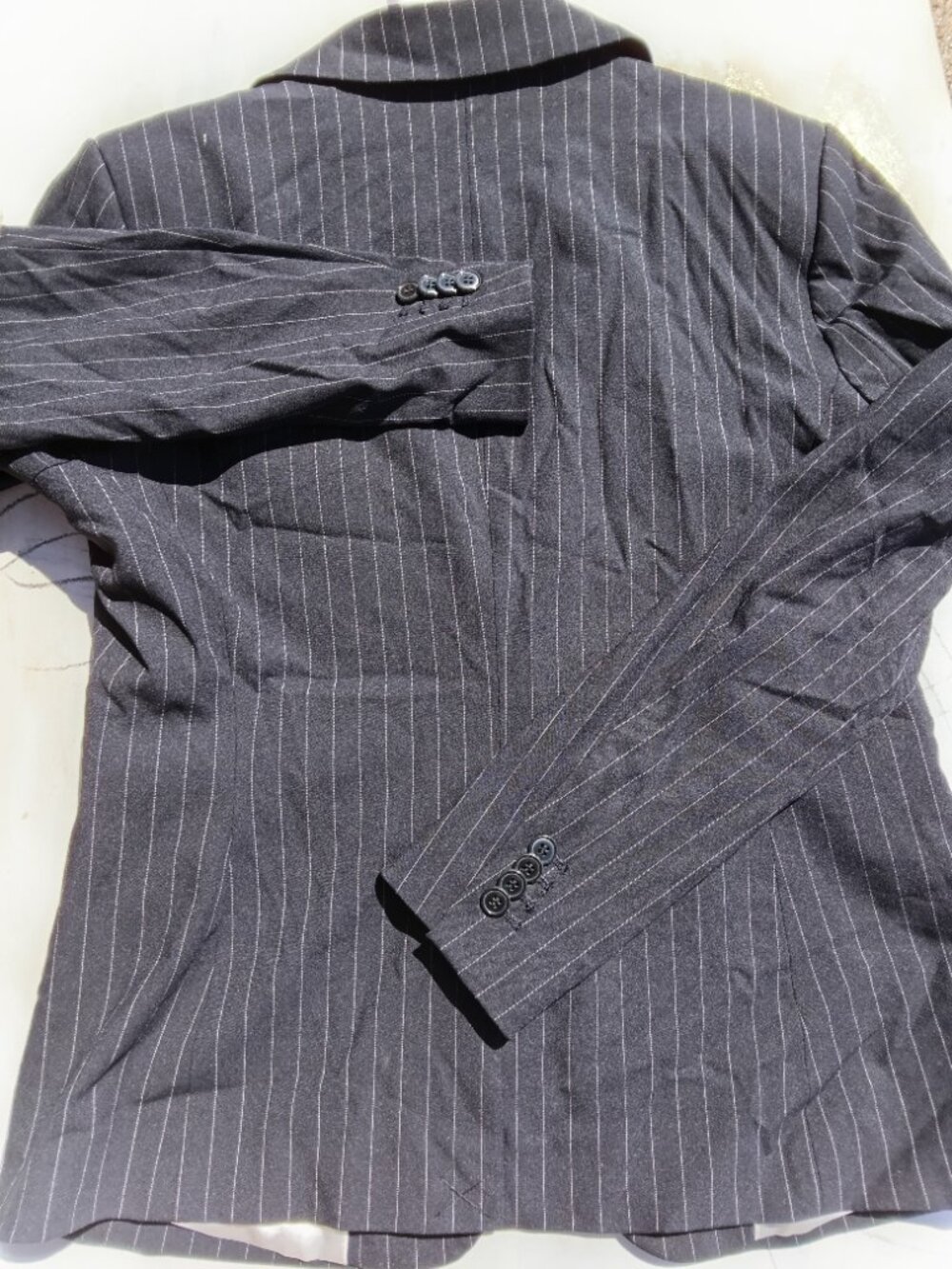 Women's Blazer, by H & M - Picture 7 of 9